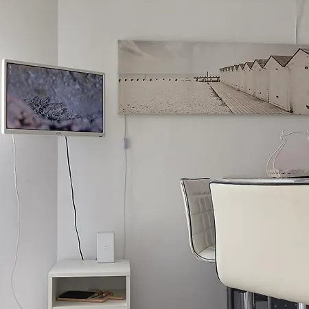 A Cros De * كانيو سور مير