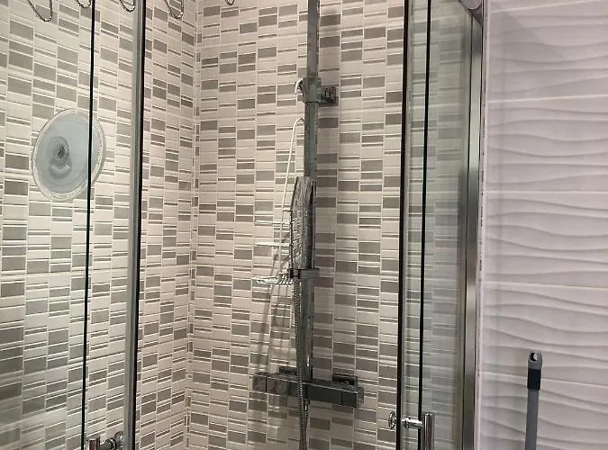 A Cros De דירה *