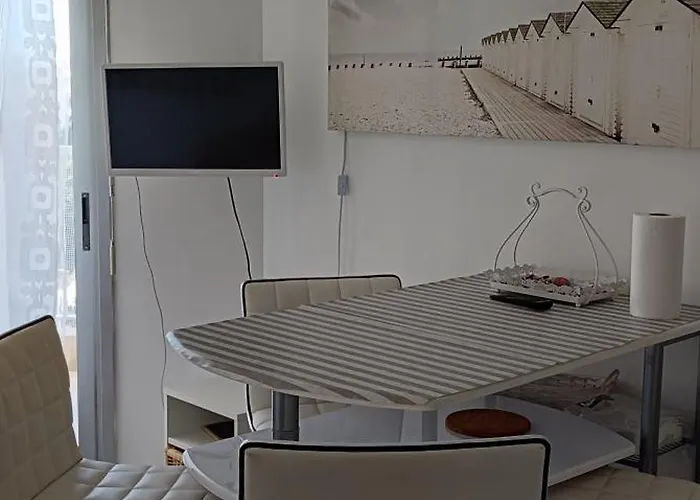 A Cros De דירה *